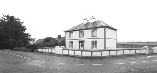 Mobarnan Police Station. The Mobarnan Police intercepted Patrick Regan and John Kelly while they were stealing 'seven fat cows' in Moyglass. Now used as a private house. 